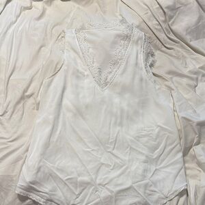 White Lace Trim Sleeveless Top